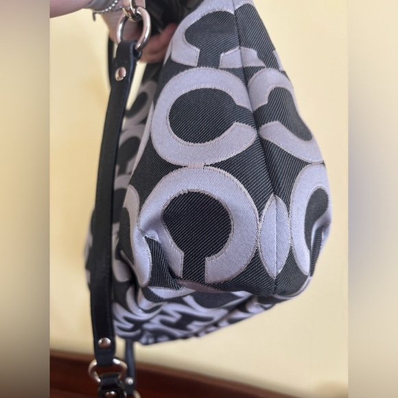 Authentic Coach bag - Picture 8 of 8